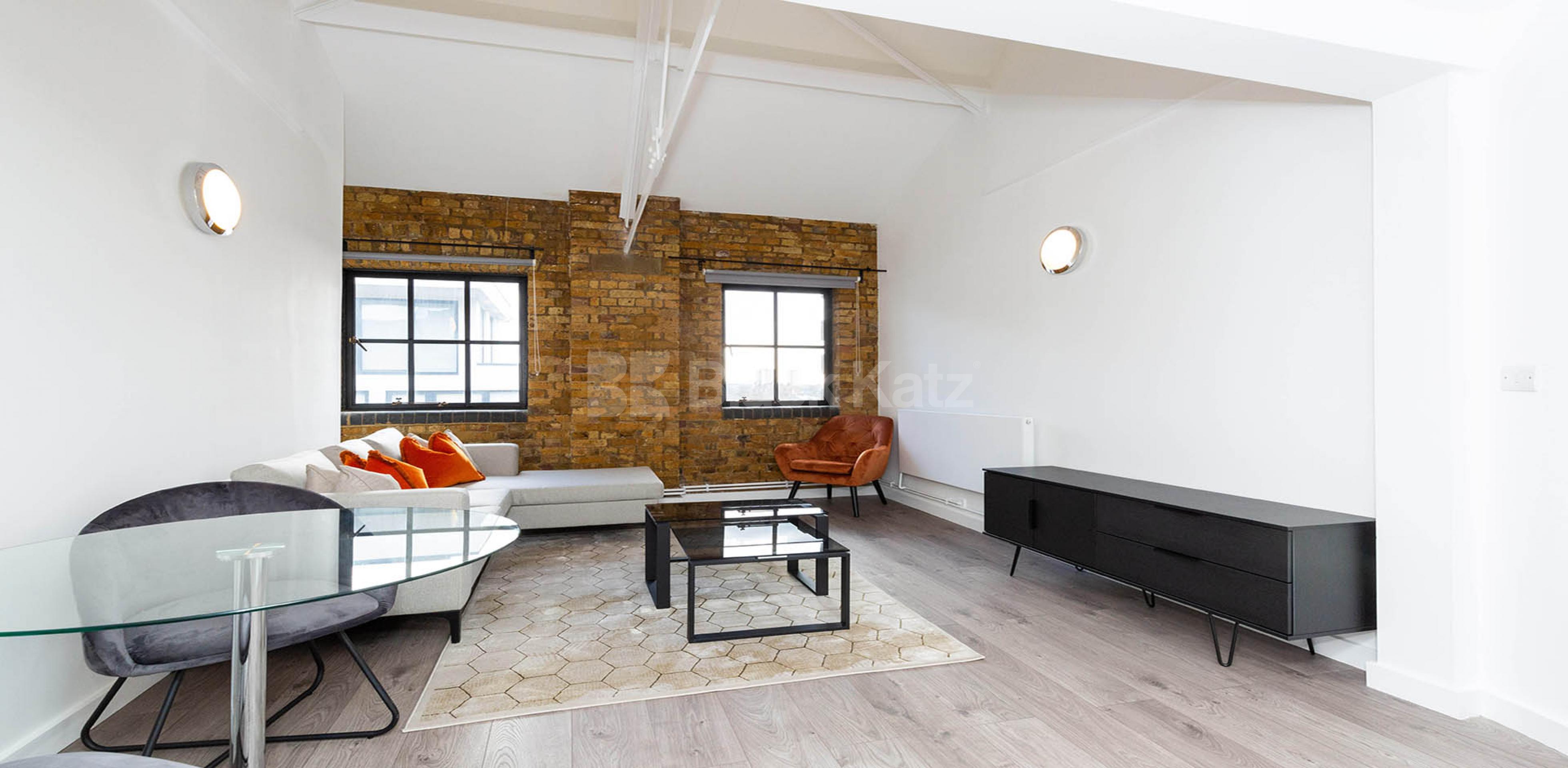 			3 Bedroom, 1 bath, 1 reception Apartment			 SPRINGFIELD HOUSE LOFTS-TYSSEN STREET, DALSTON/HAGGERSTON E8